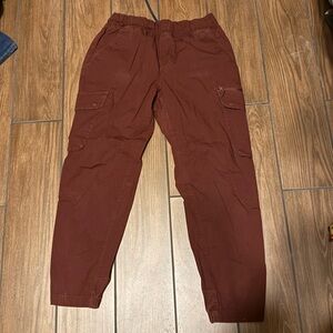 Mountain Hardwear Women’s Dark Red Cargo Pants